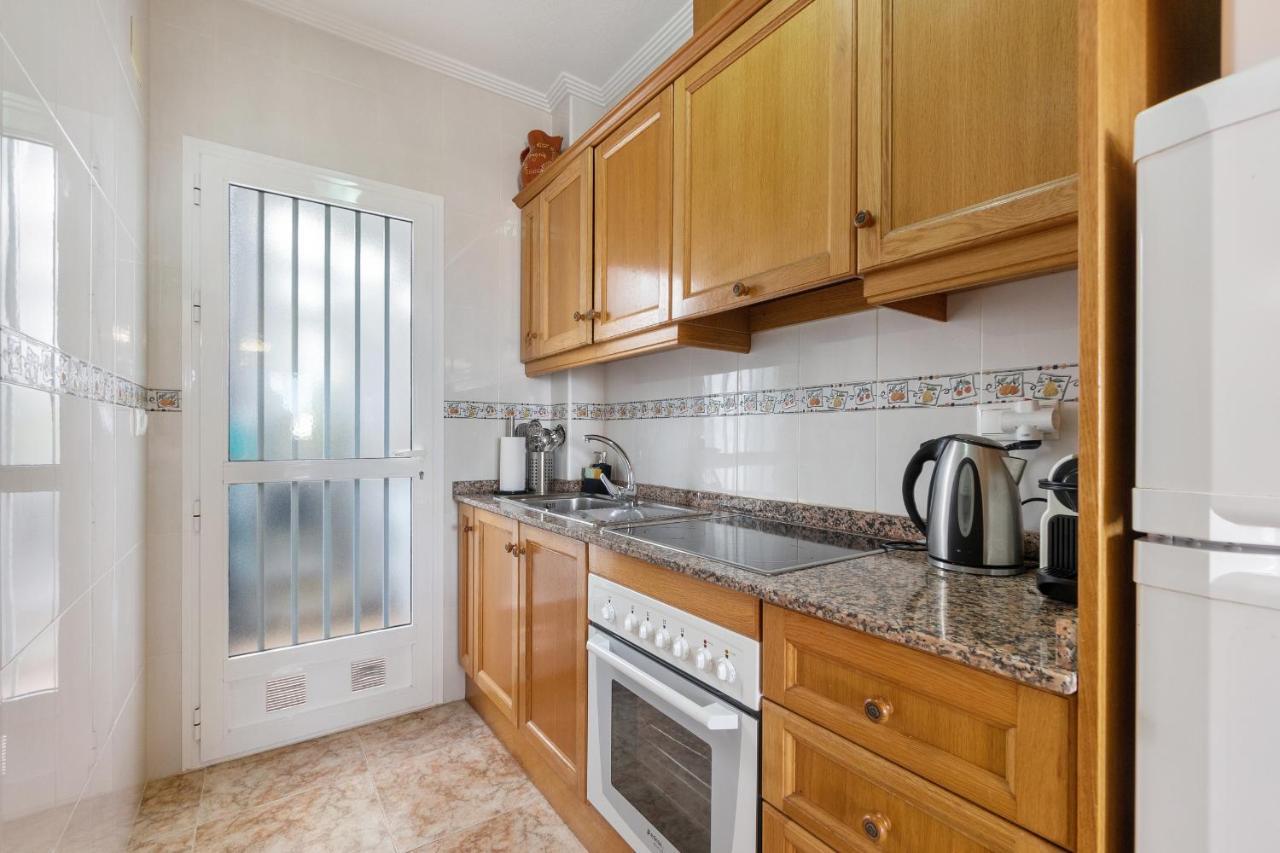 Cb Living - Homely Apartment Cinuelica, Punta Prima Dehesa de Campoamor  Eksteriør bilde